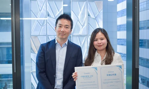 Dra. Celina Adraneda receiving her training completion certificate from Dr. Tadateru Maehata last May 22, 2025